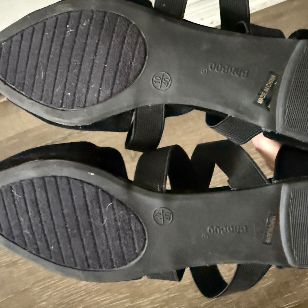 BAMBOO Black Flats with Straps - Picture 5 of 5